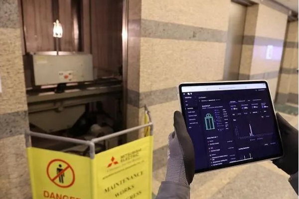 智能化電梯維保：三防平板助力現場故障分析和數據記錄