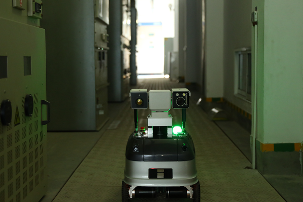 室內巡檢機器人場景下，三防加固平板的精準適配案例