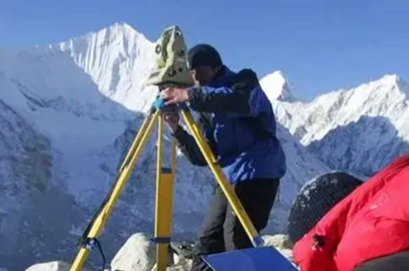 戶外探測(cè)工作.png 戶外探測(cè)工作.png